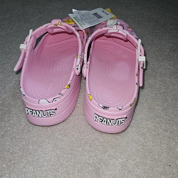 CROCS Pink Mules with Snoopy and Woodstock - Picture 3 of 4